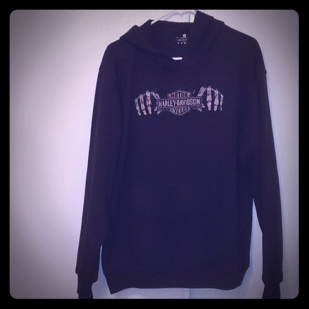Harley Davidson Sweater.😃